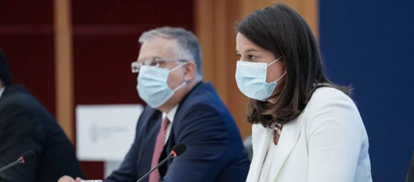 Τέλος δημοτικά και νηπιαγωγεία με εντολή της κυβέρνησης - Θα παραμείνουν κλειστά μέχρι 30 Νοεμβρίου (βίντεο)